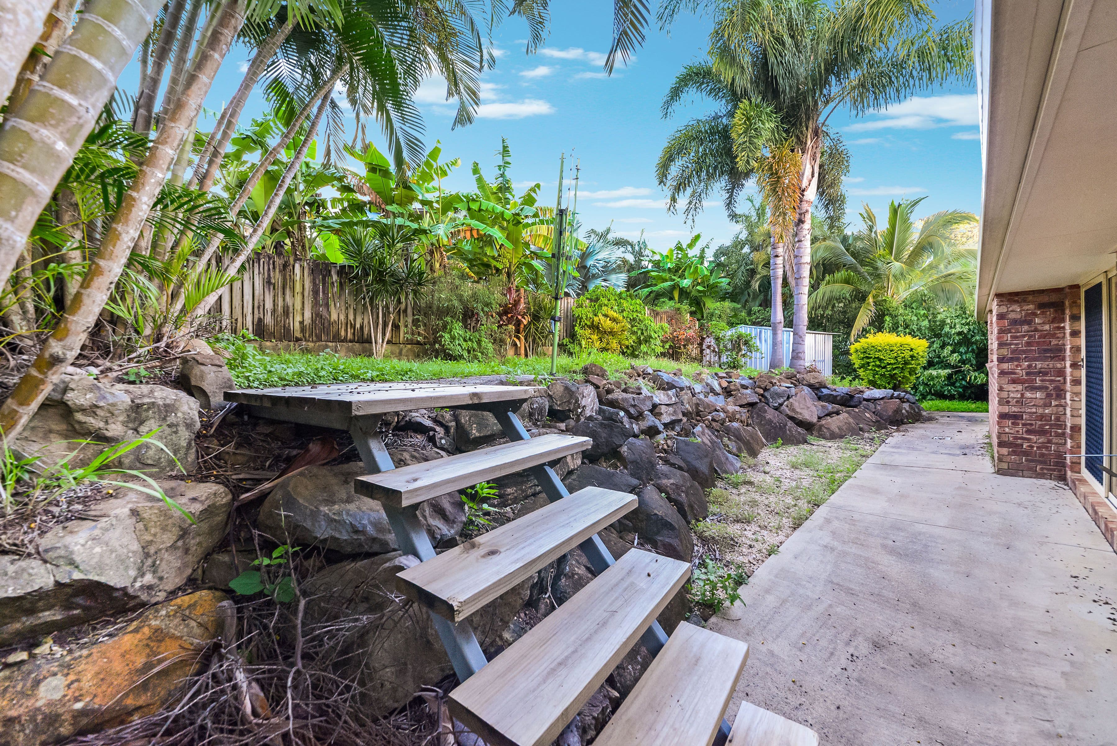 27 Sandpiper Crescent, Jubilee Pocket QLD 4802, Jubilee Pocket - Thumbnail 3