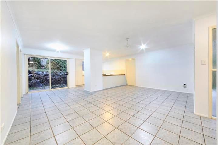 27 Sandpiper Crescent, Jubilee Pocket QLD 4802, Jubilee Pocket - Thumbnail 7