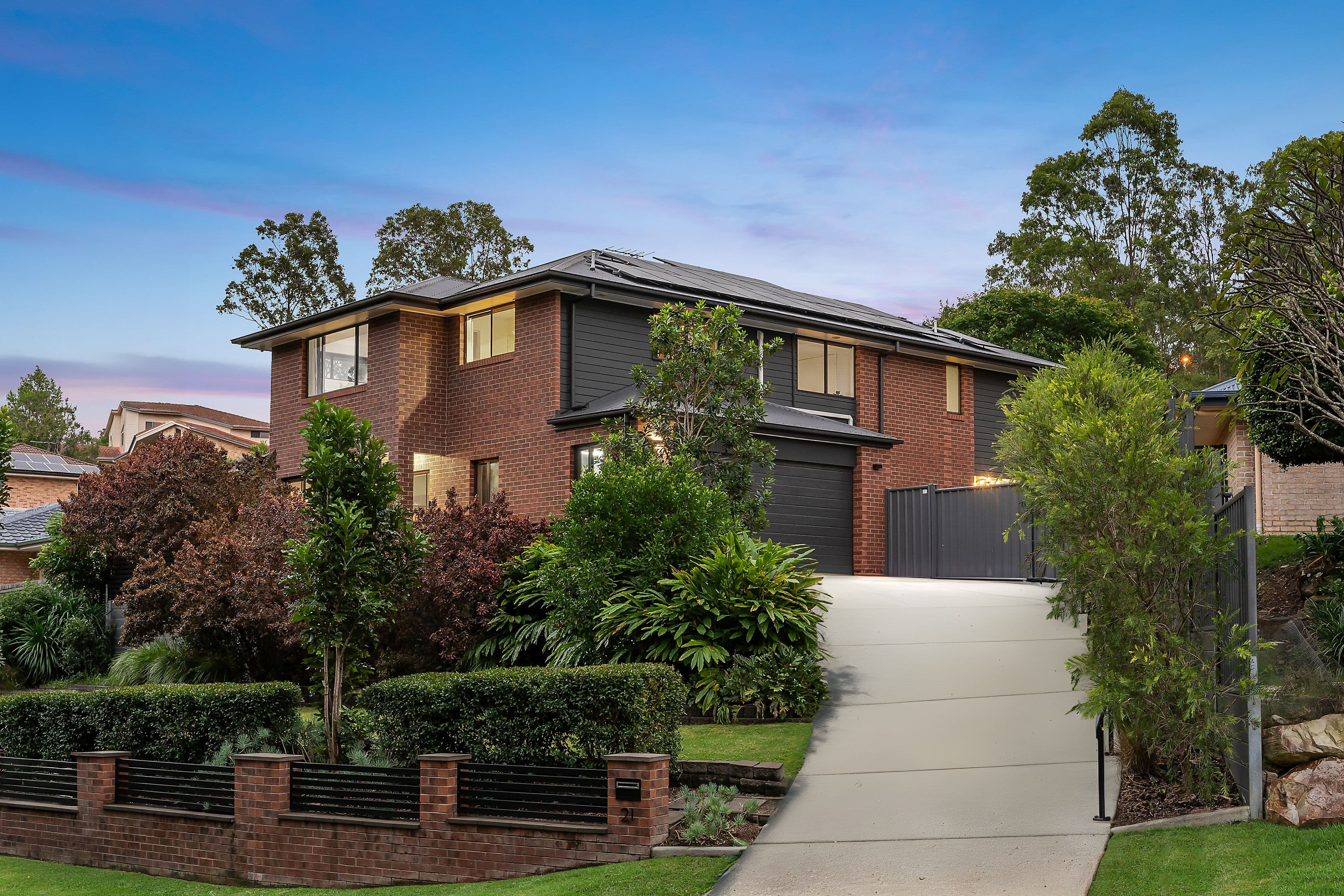 21 Aberdeen Place, Upper Kedron QLD 4055, Upper Kedron - Image 1