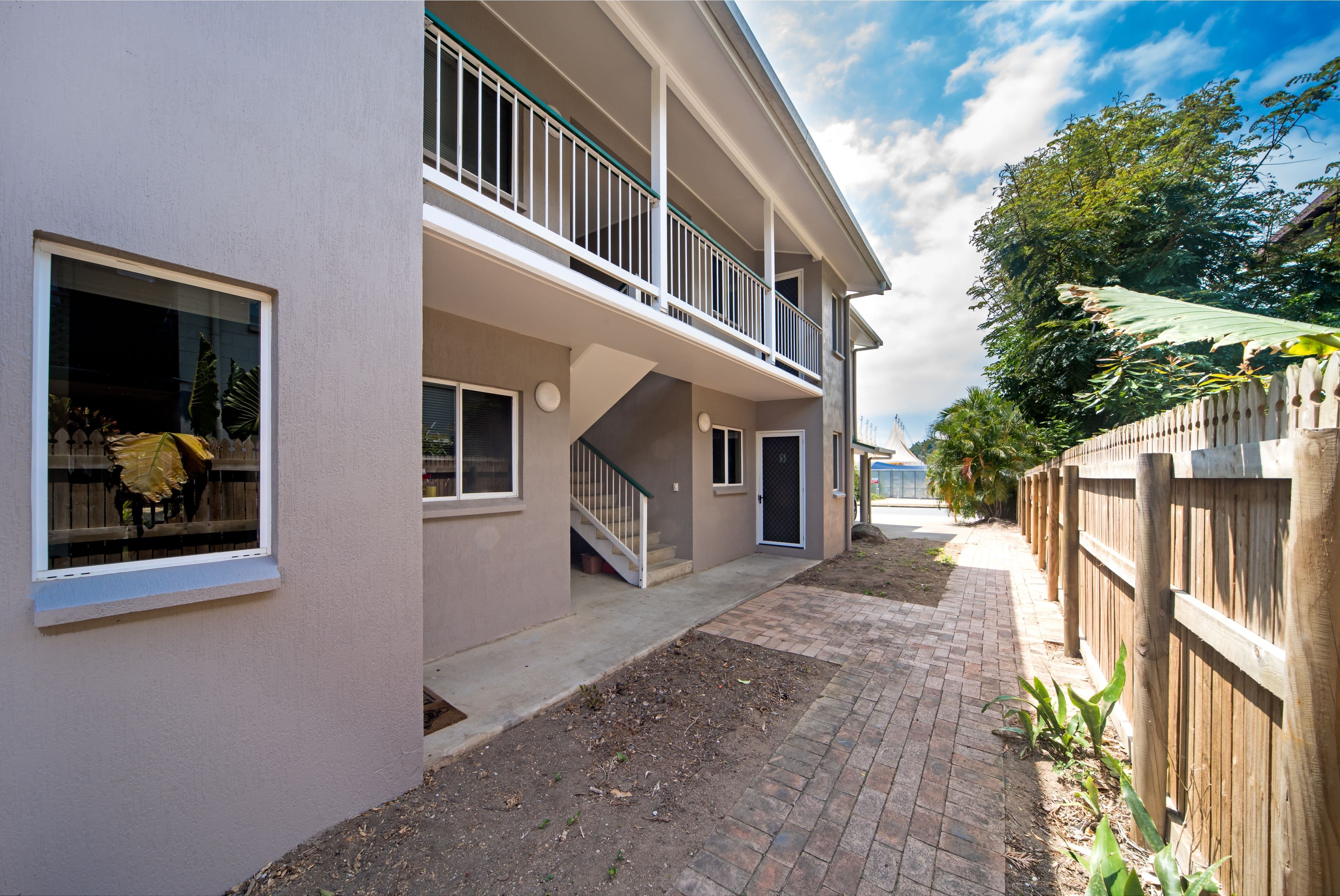 10 Island Drive, Cannonvale QLD 4802, Cannonvale - Thumbnail 3