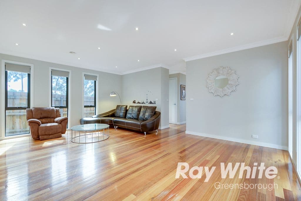 21 Hamlet Street, Greensborough VIC 3088, Greensborough - Thumbnail 2