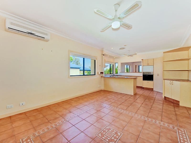 12 Mulyan Place, ASHMORE QLD 4214, Ashmore - Thumbnail 4