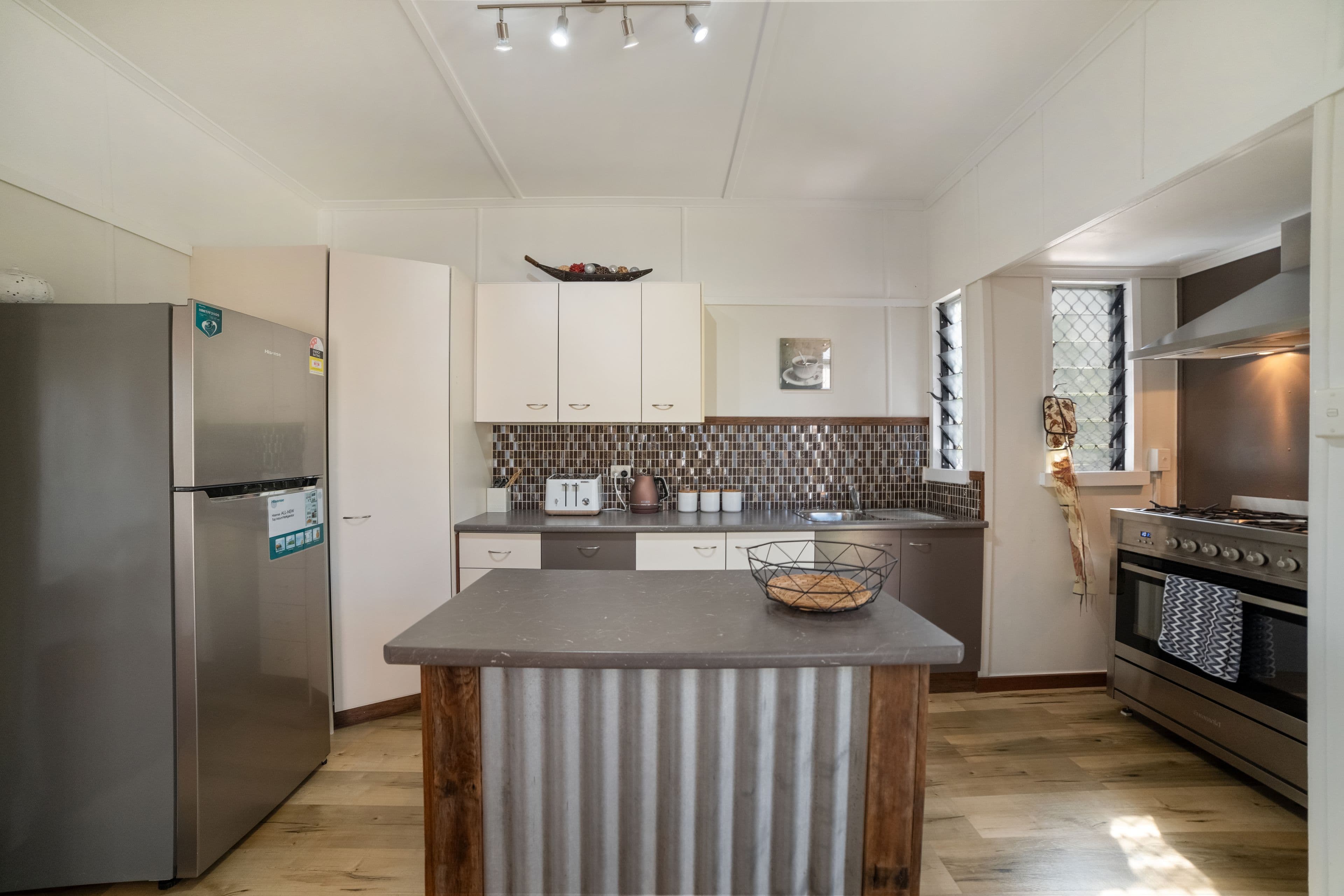 32 Christensen Crescent, Maryborough QLD 4650, Maryborough - Thumbnail 7