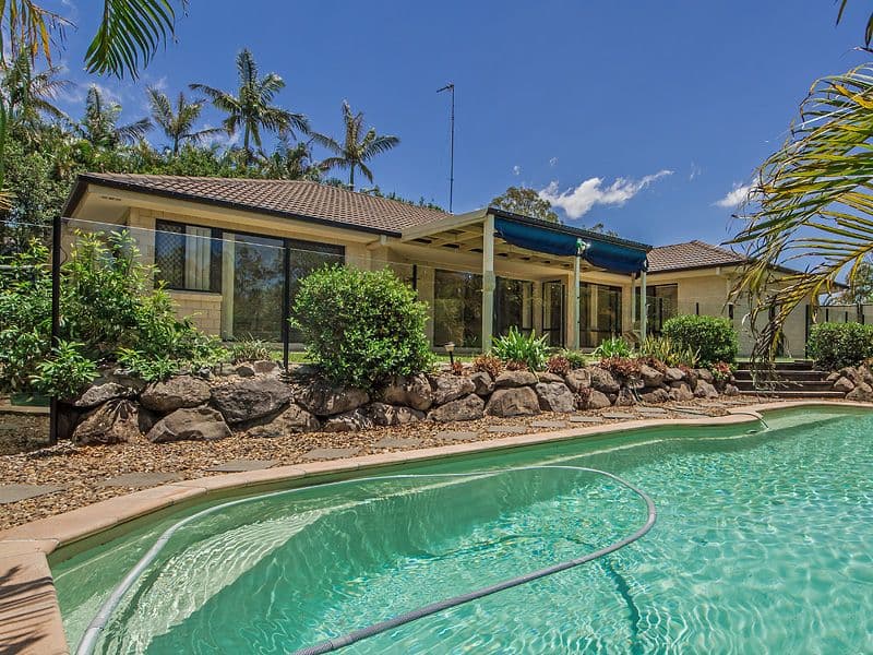 2 Wimbledon Way, OXENFORD QLD 4210, Oxenford - Thumbnail 2