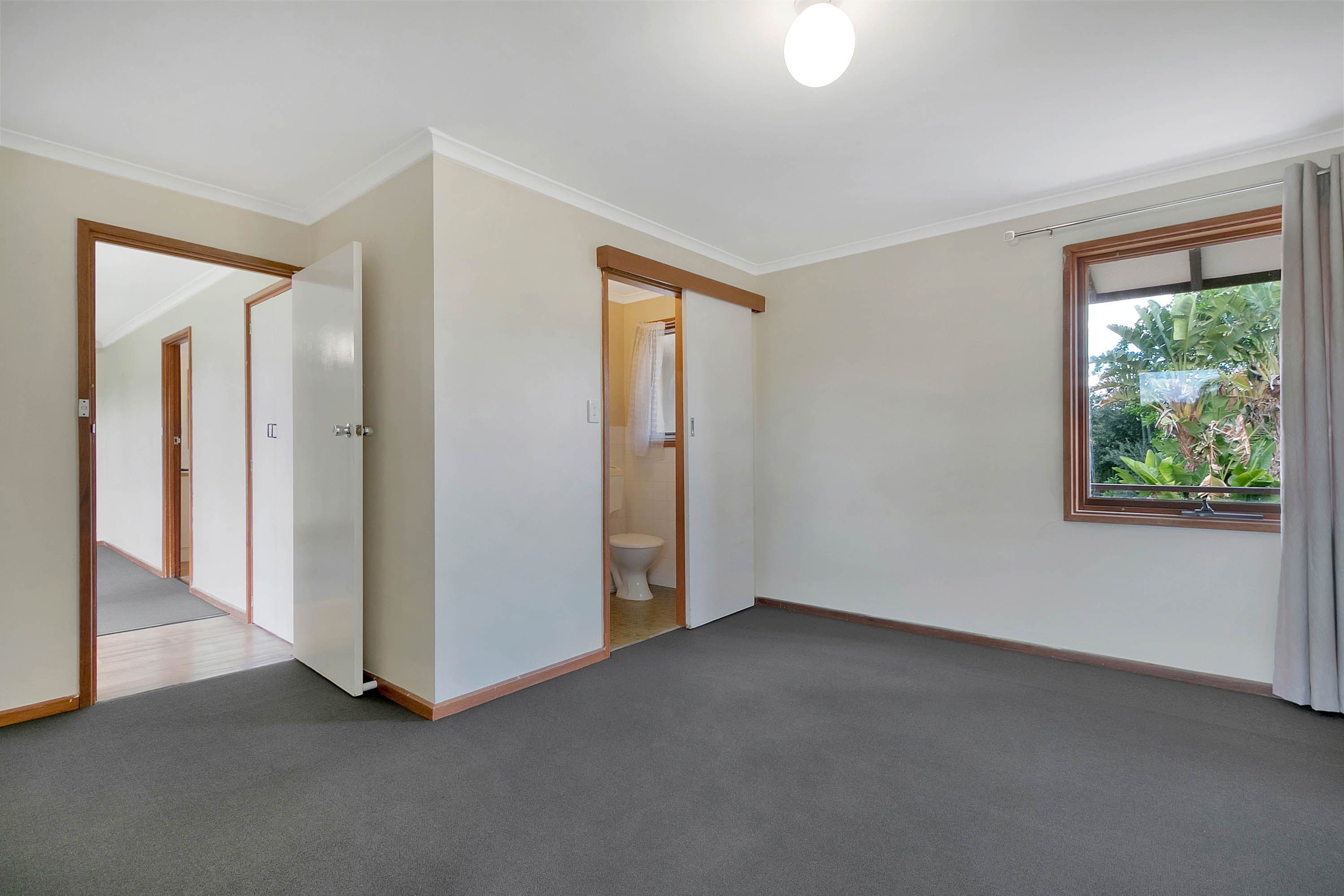 33 Chowilla Court, Craigmore SA 5114, Craigmore - Thumbnail 3
