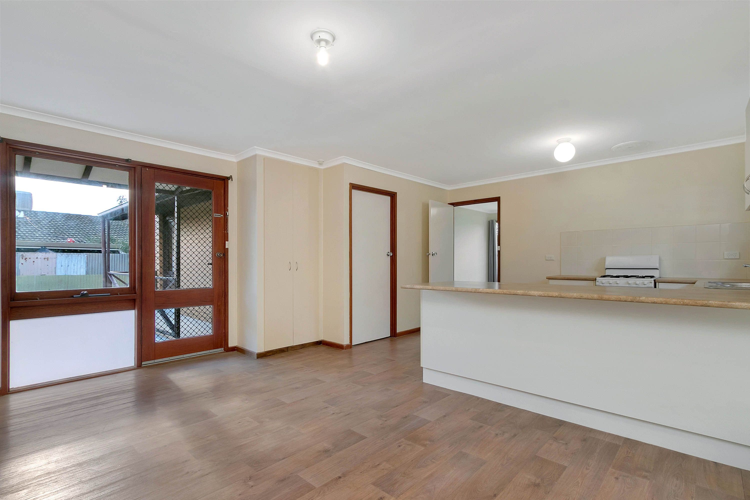 33 Chowilla Court, Craigmore SA 5114, Craigmore - Thumbnail 5
