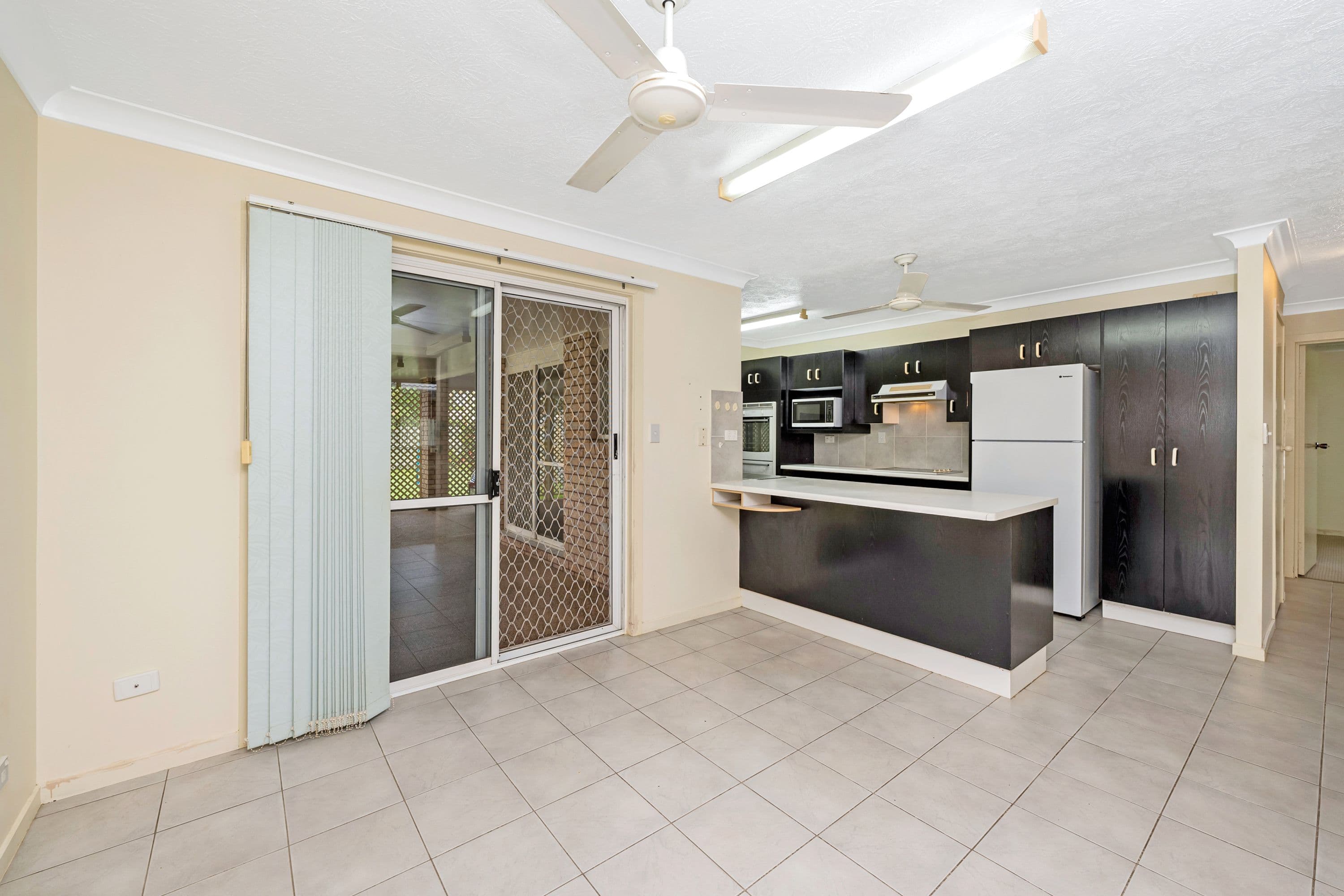 13 Lisbon Court, Kirwan QLD 4817, Kirwan - Thumbnail 5