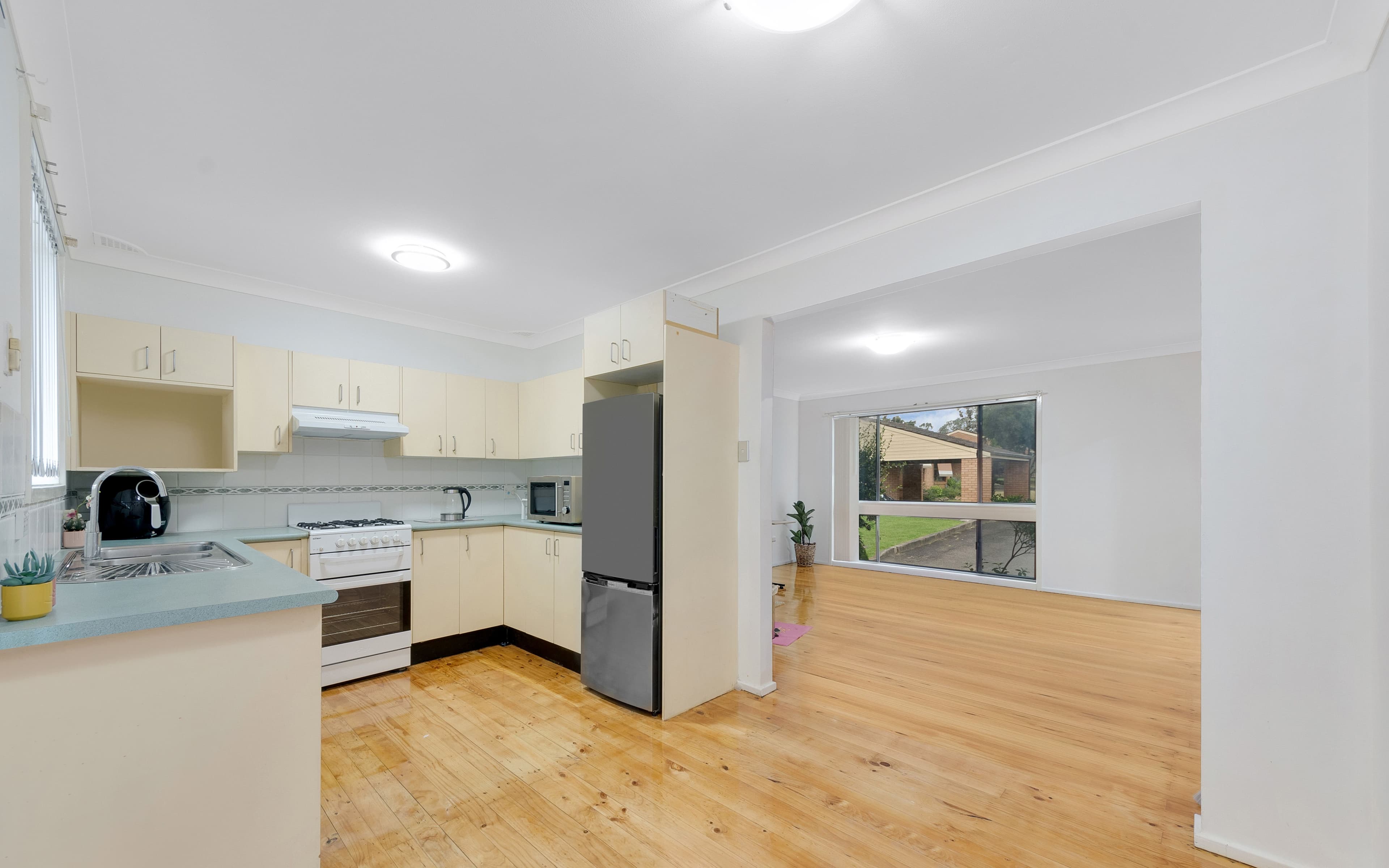 120 Oxford Road, Ingleburn NSW 2565, Ingleburn - Thumbnail 4