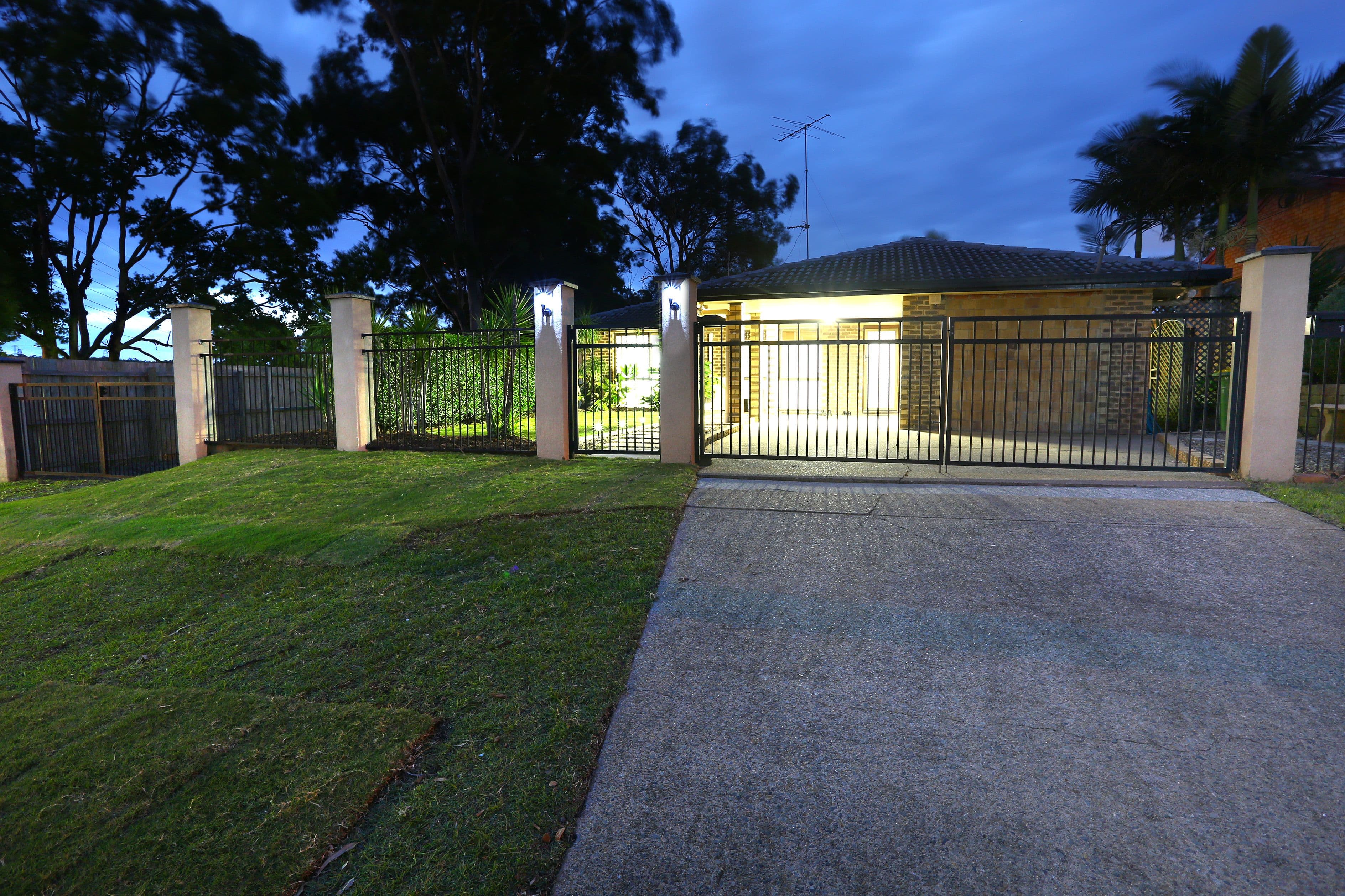11 Harper Street, Molendinar QLD 4214, Molendinar - Thumbnail 2