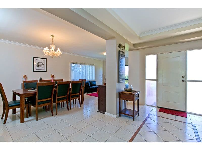 4 Seagrass Place, Redland Bay QLD 4165, Redland Bay - Thumbnail 4
