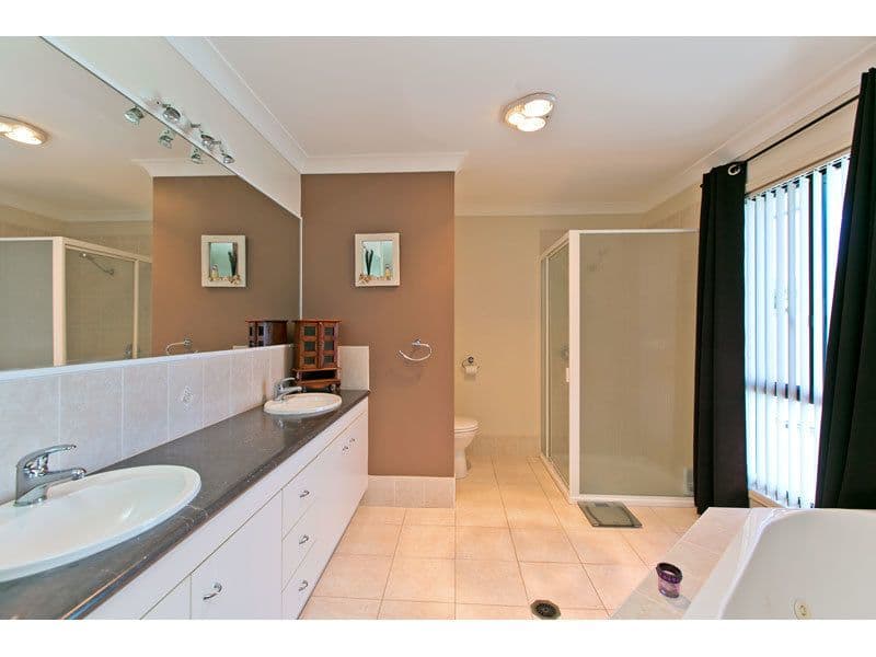 4 Seagrass Place, Redland Bay QLD 4165, Redland Bay - Thumbnail 8