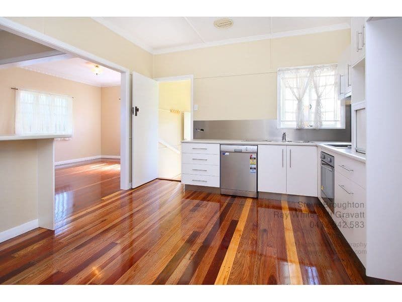 320 Stanley Road, CARINA QLD 4152, Carina - Image 1