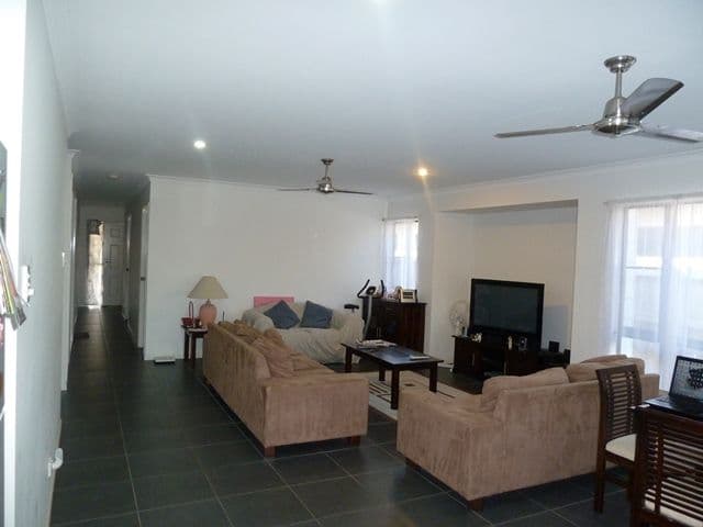 15 Paradise Street, Mackay QLD 4740, South Mackay - Thumbnail 4