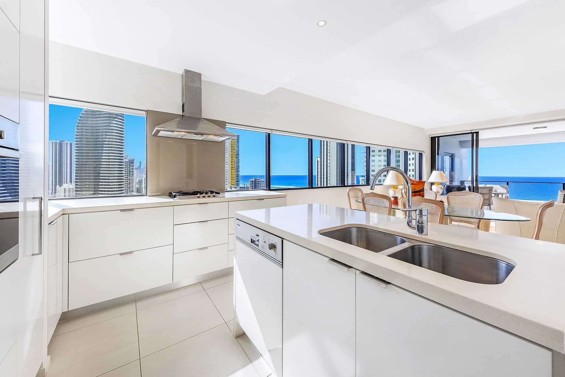 1801 'Ultra' 14 George Avenue, Broadbeach QLD 4218, Broadbeach - Thumbnail 3