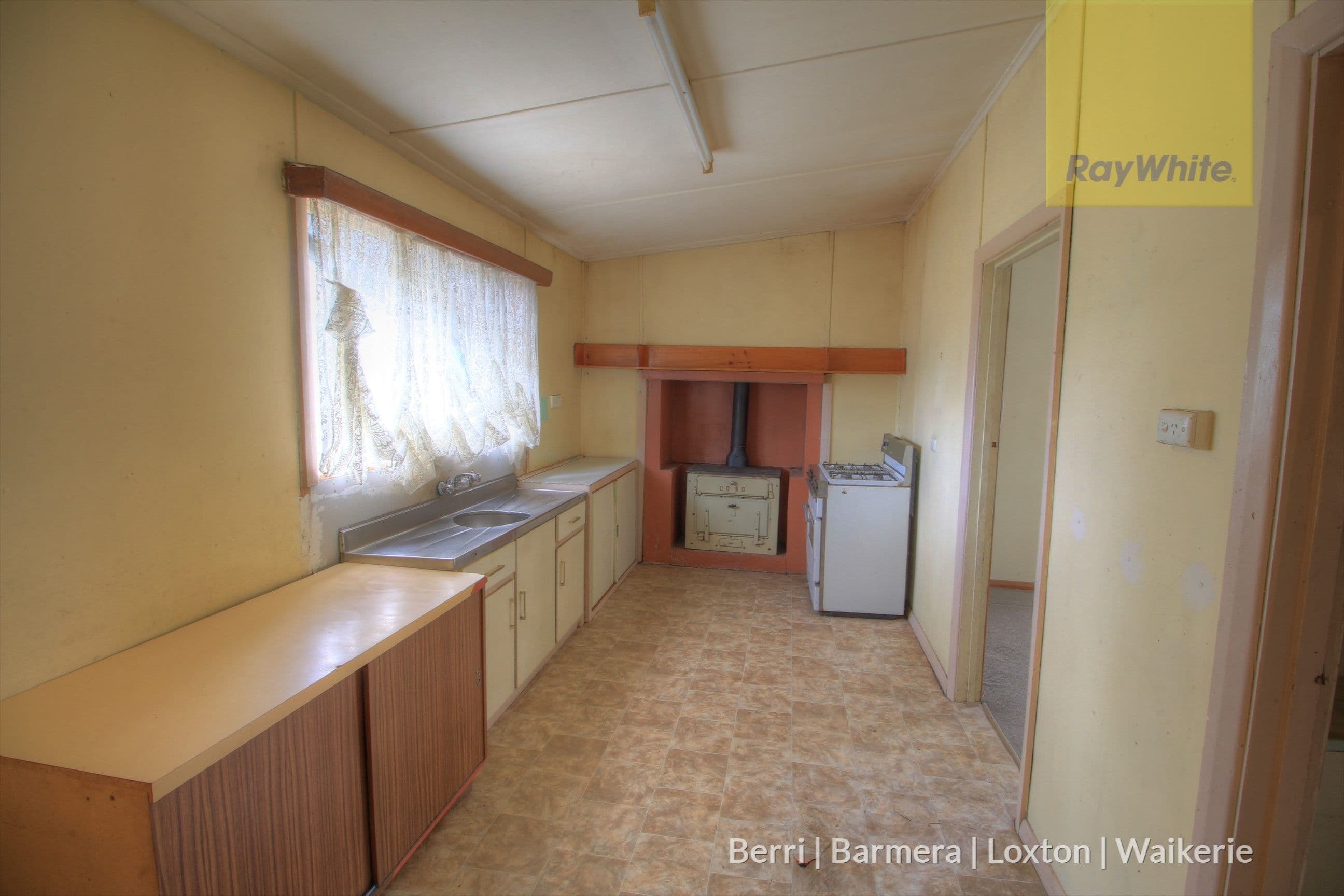 72 Zante Road, Berri SA 5343, Berri - Thumbnail 2