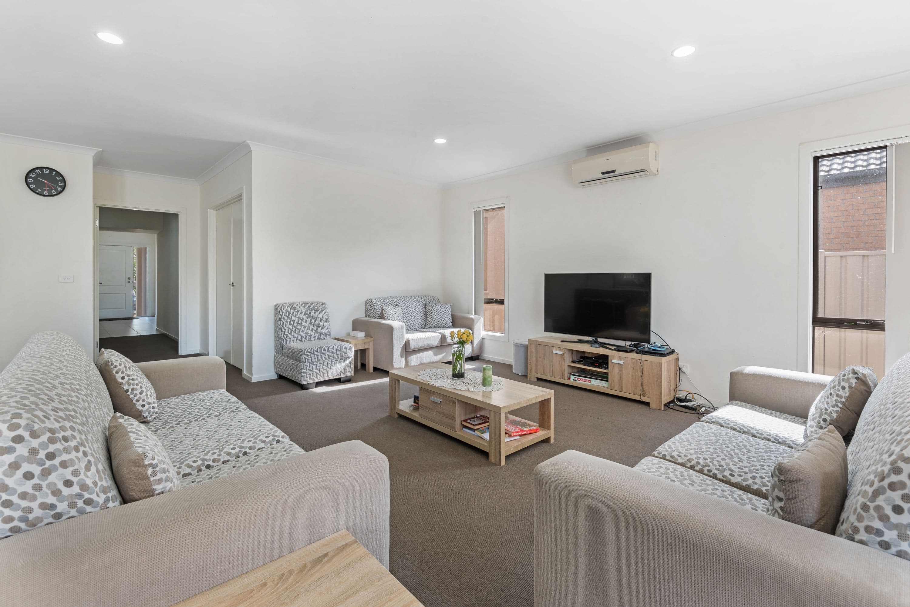 64 Lawson Way, Caroline Springs VIC 3023, Caroline Springs - Thumbnail 2