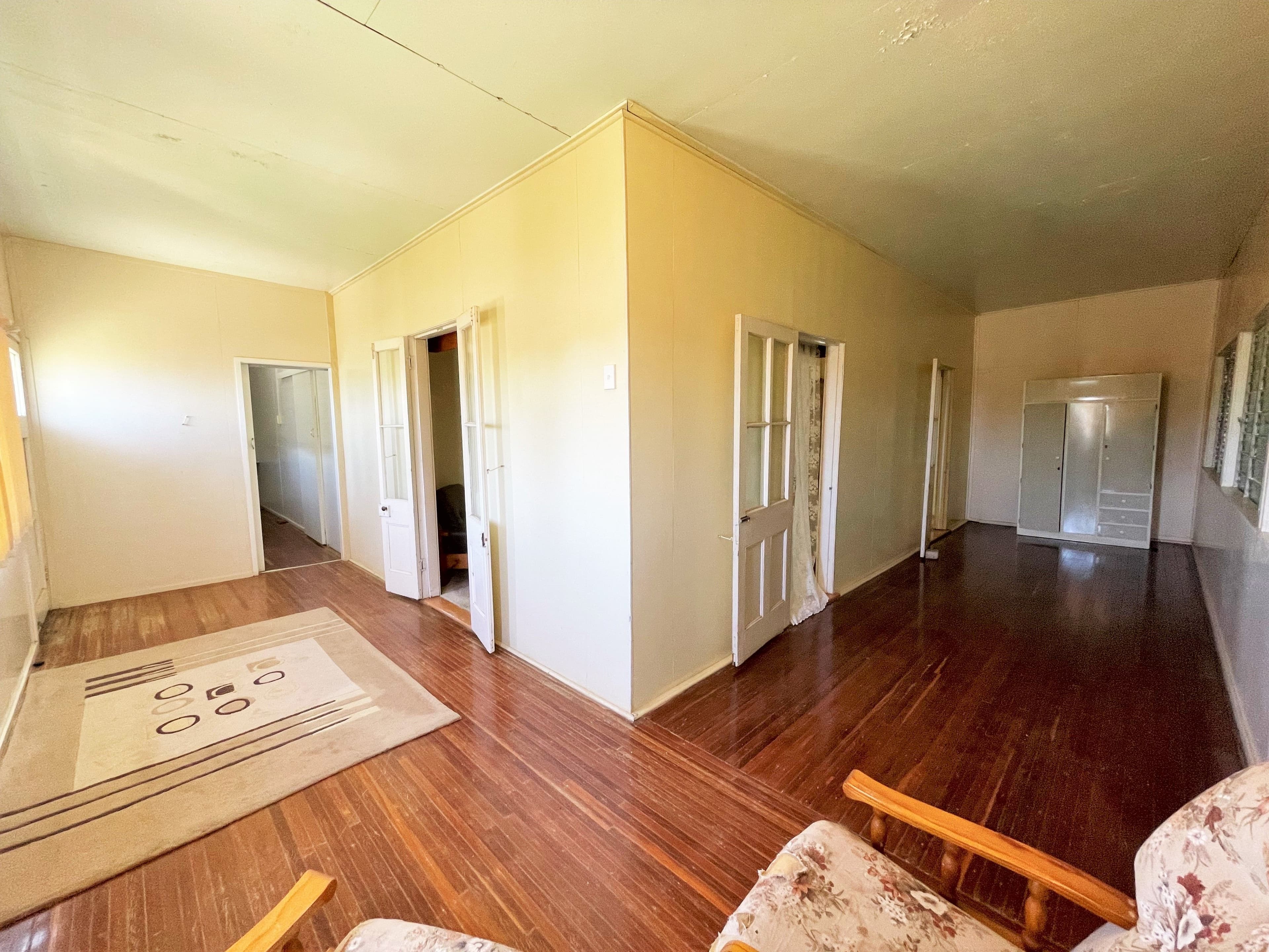 115 Elm Street, Barcaldine QLD 4725, Barcaldine - Thumbnail 2
