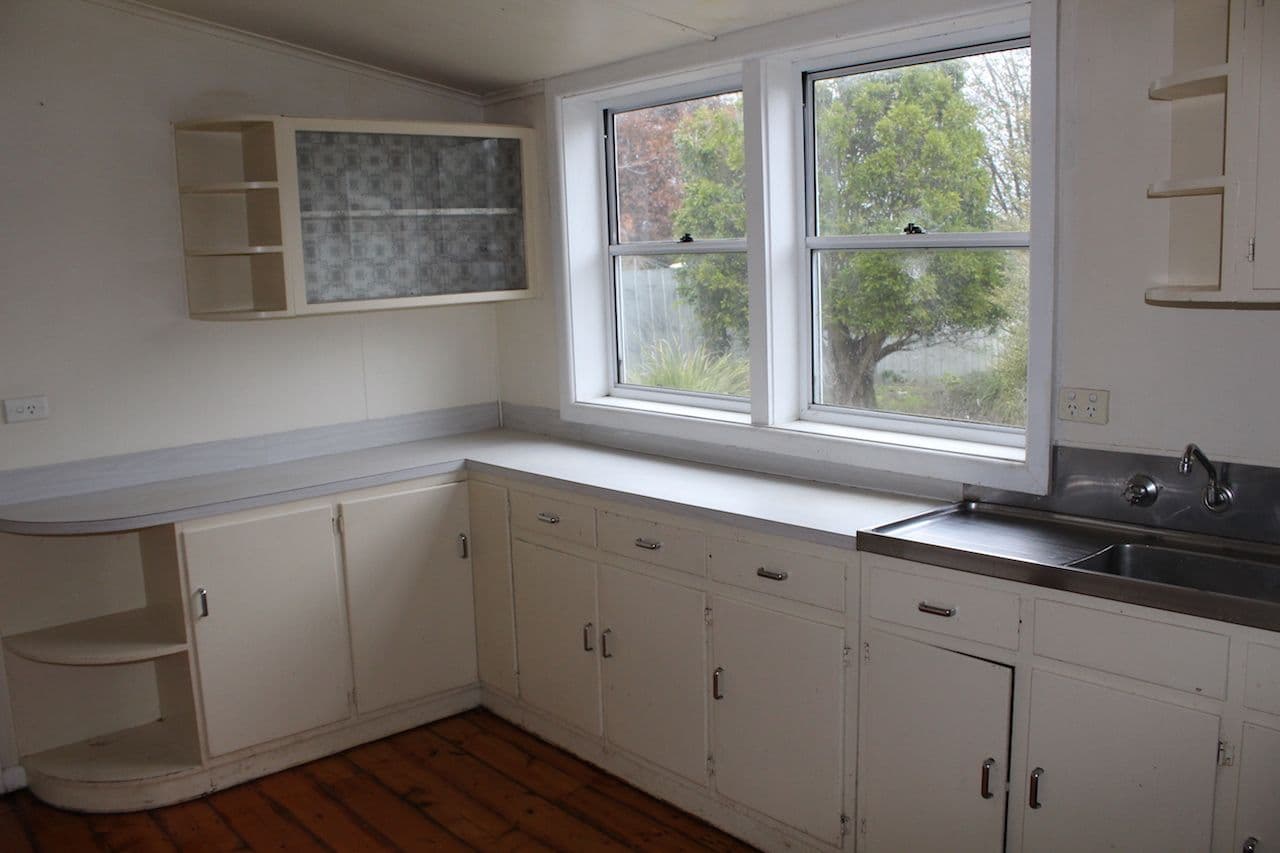 37 Stephen Street, Hamilton VIC 3300, Hamilton - Thumbnail 2