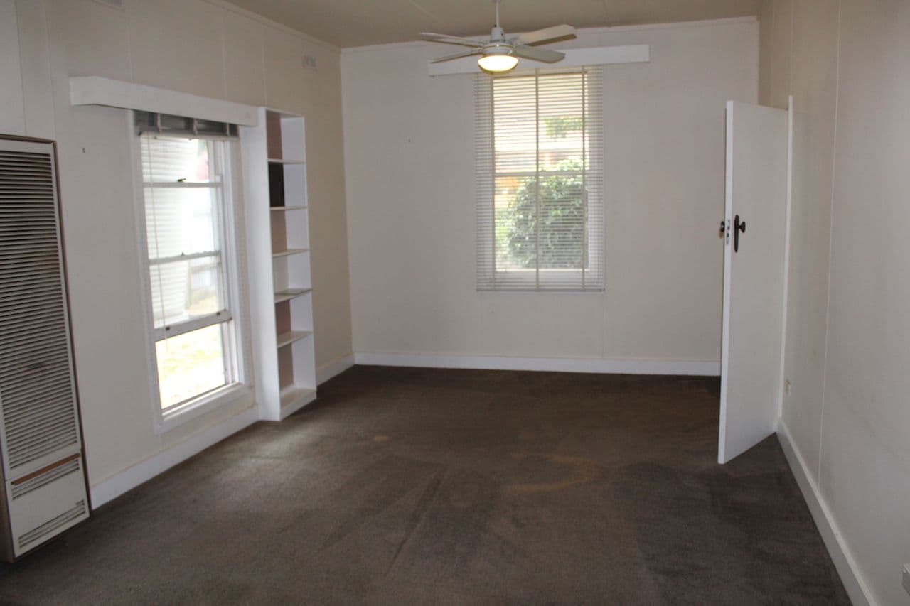 37 Stephen Street, Hamilton VIC 3300, Hamilton - Thumbnail 5