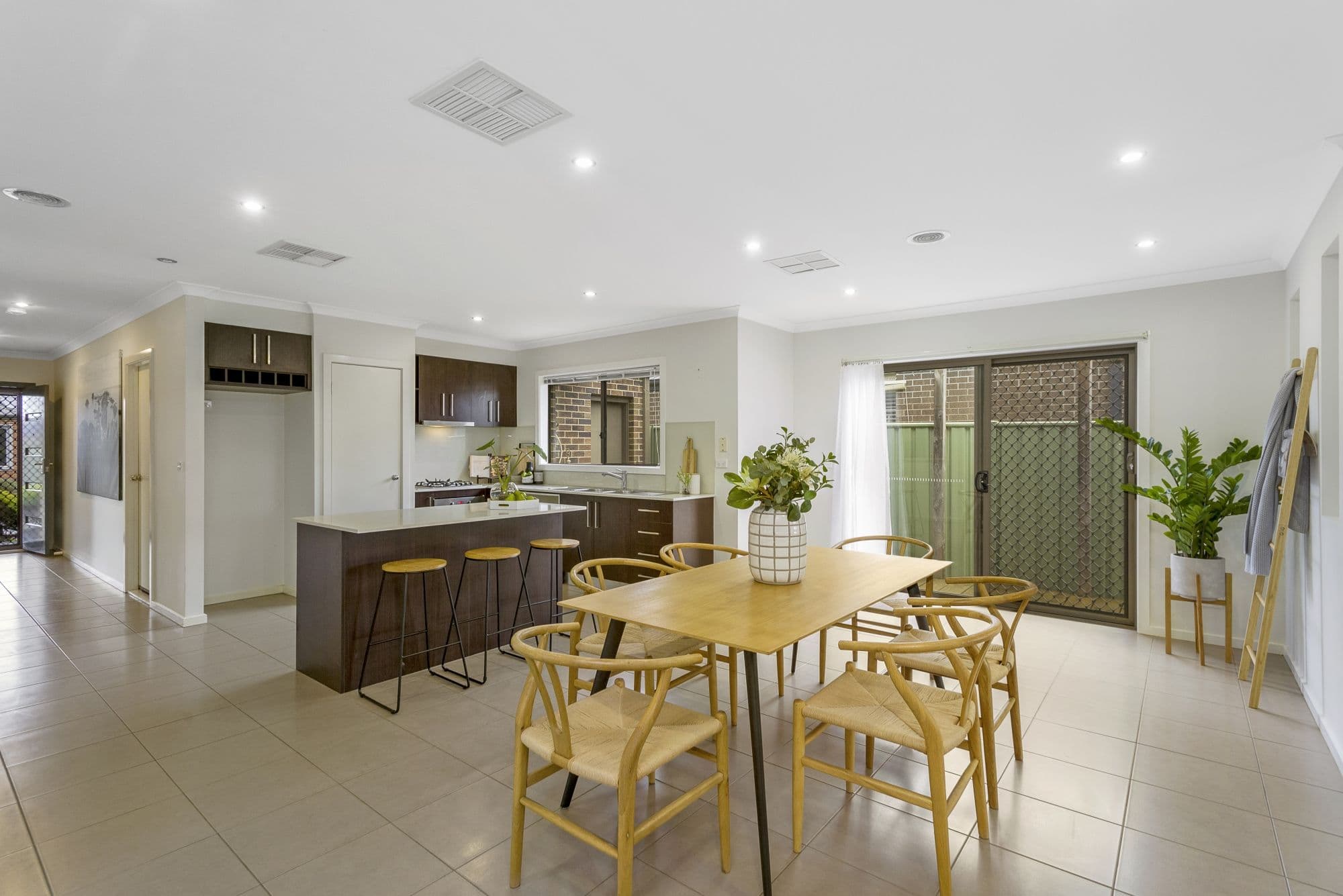 19 Amesbury Avenue, Wyndham Vale VIC 3024, Wyndham Vale - Thumbnail 6