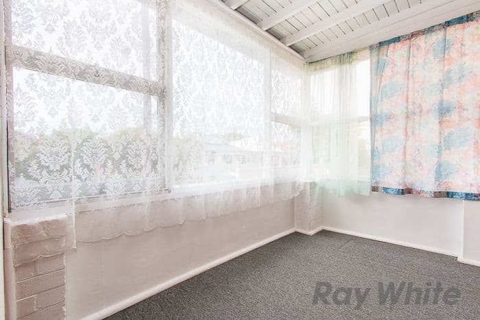 60 Barton Street, Mayfield NSW 2304, Mayfield - Thumbnail 2