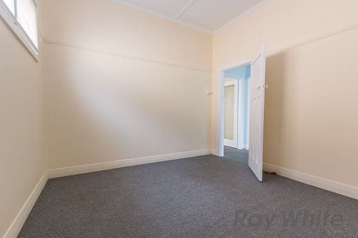 60 Barton Street, Mayfield NSW 2304, Mayfield - Thumbnail 4