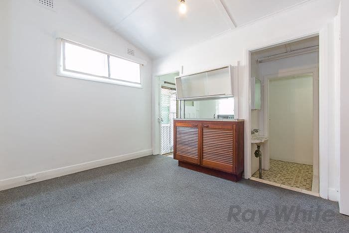 60 Barton Street, Mayfield NSW 2304, Mayfield - Thumbnail 5