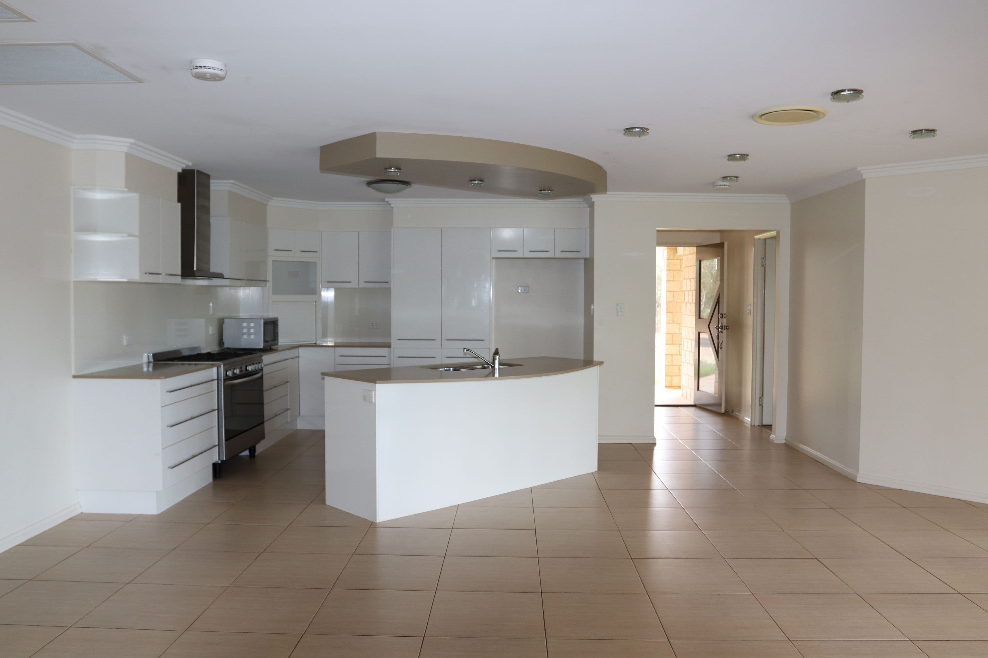 58 Partridge Street, Charleville QLD 4470, Charleville - Thumbnail 2