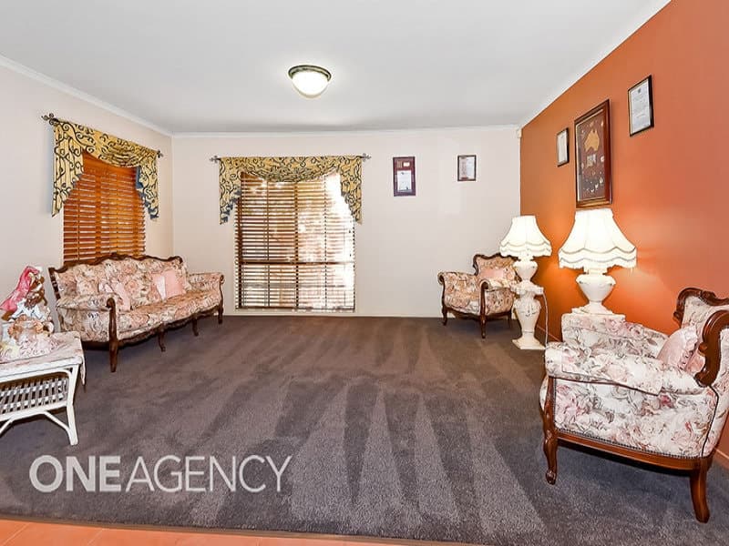 21 Toorak Place, Forest Lake, Forest Lake - Thumbnail 5