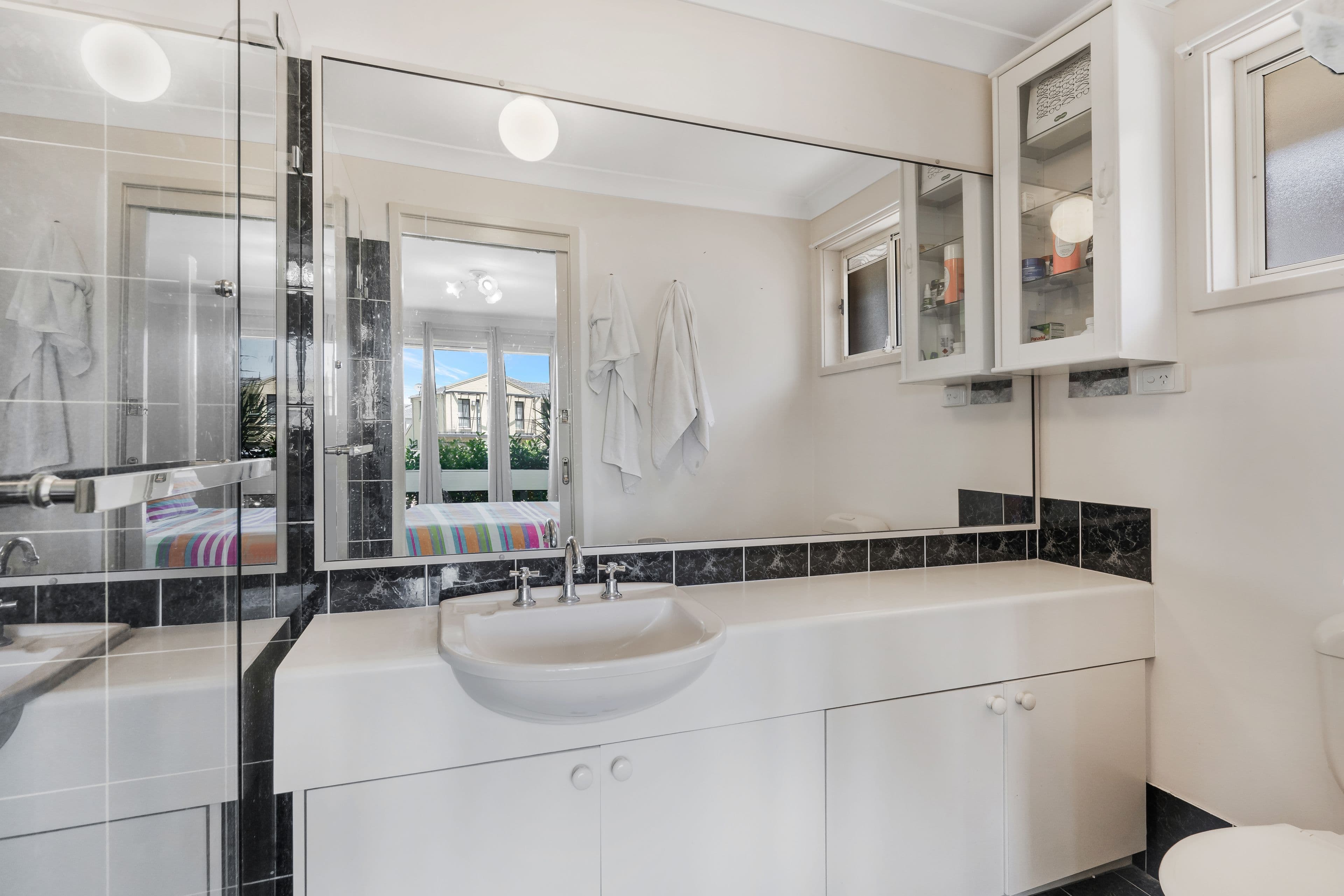 10 Henry Street, Cecil Hills NSW 2171, Cecil Hills - Thumbnail 6