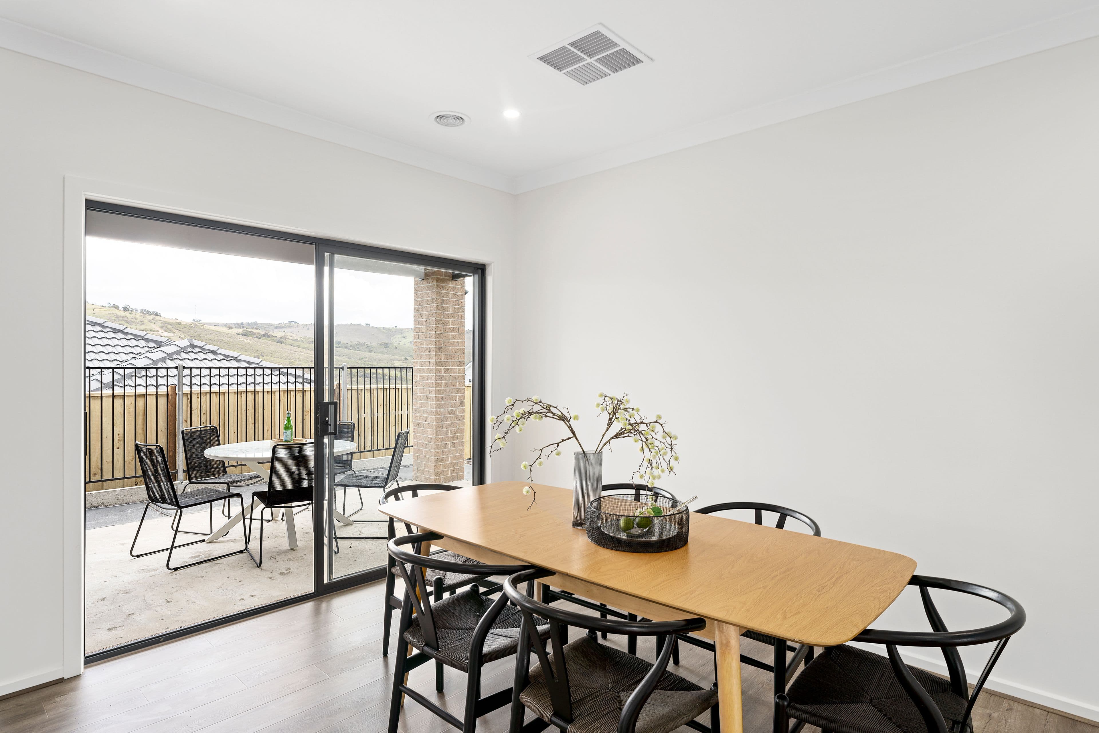 66 Retreat Crescent, Sunbury VIC 3429, Sunbury - Thumbnail 4