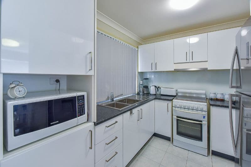 5b Fortinbras Close, Rosemeadow NSW 2560, Rosemeadow - Thumbnail 3