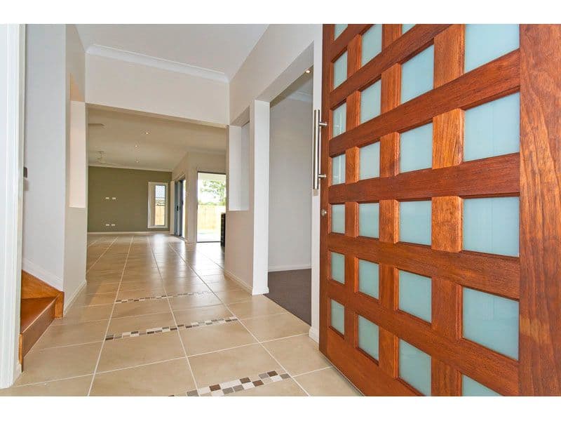 5 Turtle Place, REDLAND BAY QLD 4165, Redland Bay - Thumbnail 5