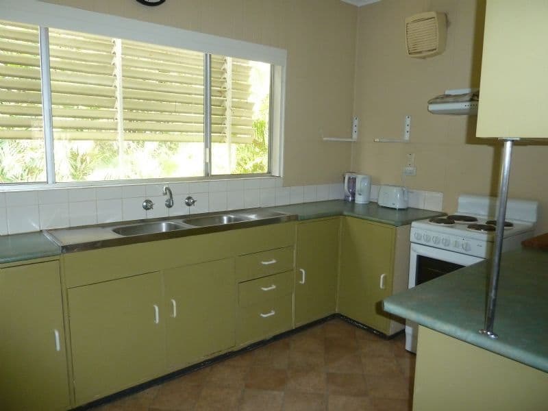 19  Stutterd Street, KATHERINE NT 0850, Katherine South - Thumbnail 2