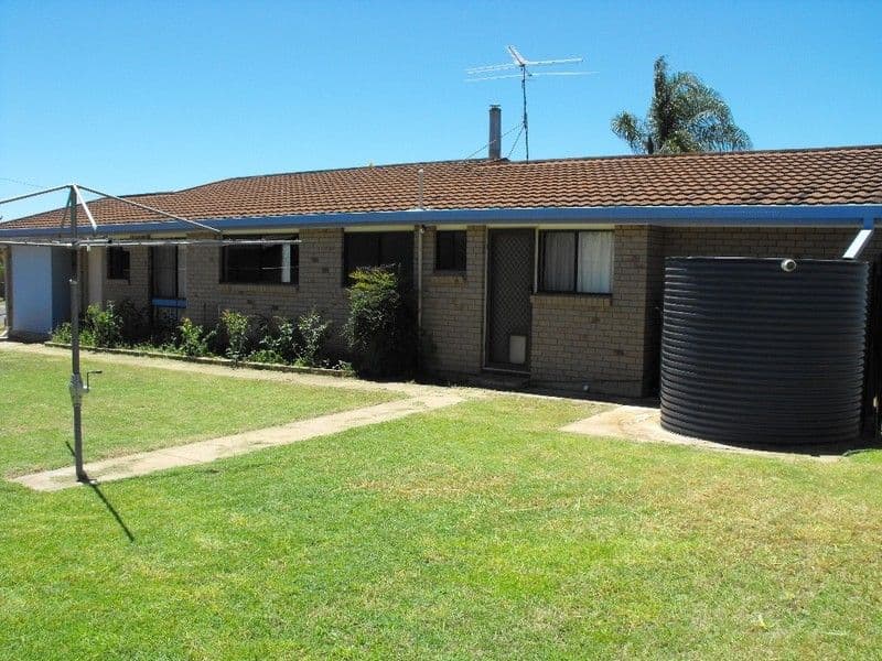 18 Birdie Street, NANANGO QLD 4615, Nanango - Thumbnail 5
