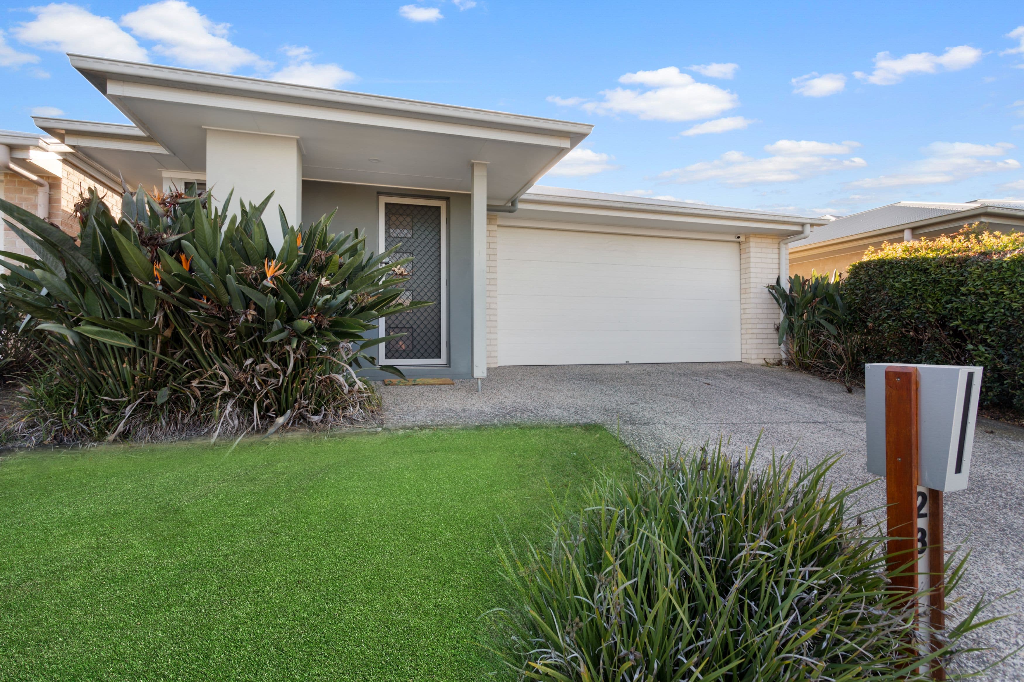 23 Midgley Street, Dakabin QLD 4503, Dakabin - Image 1