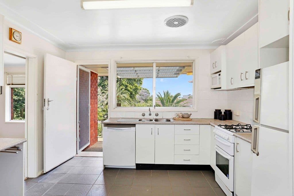 49 Havilah Avenue, Wahroonga - Thumbnail 2