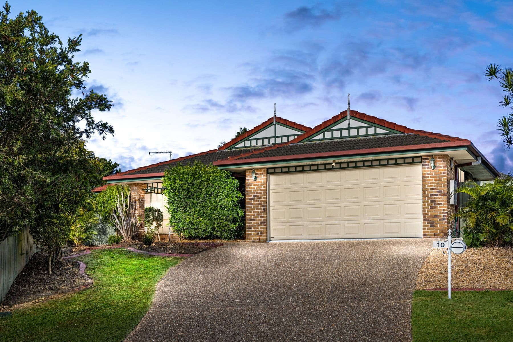 10 Rosegum Rise, Regents Park QLD 4118, Regents Park - Image 1