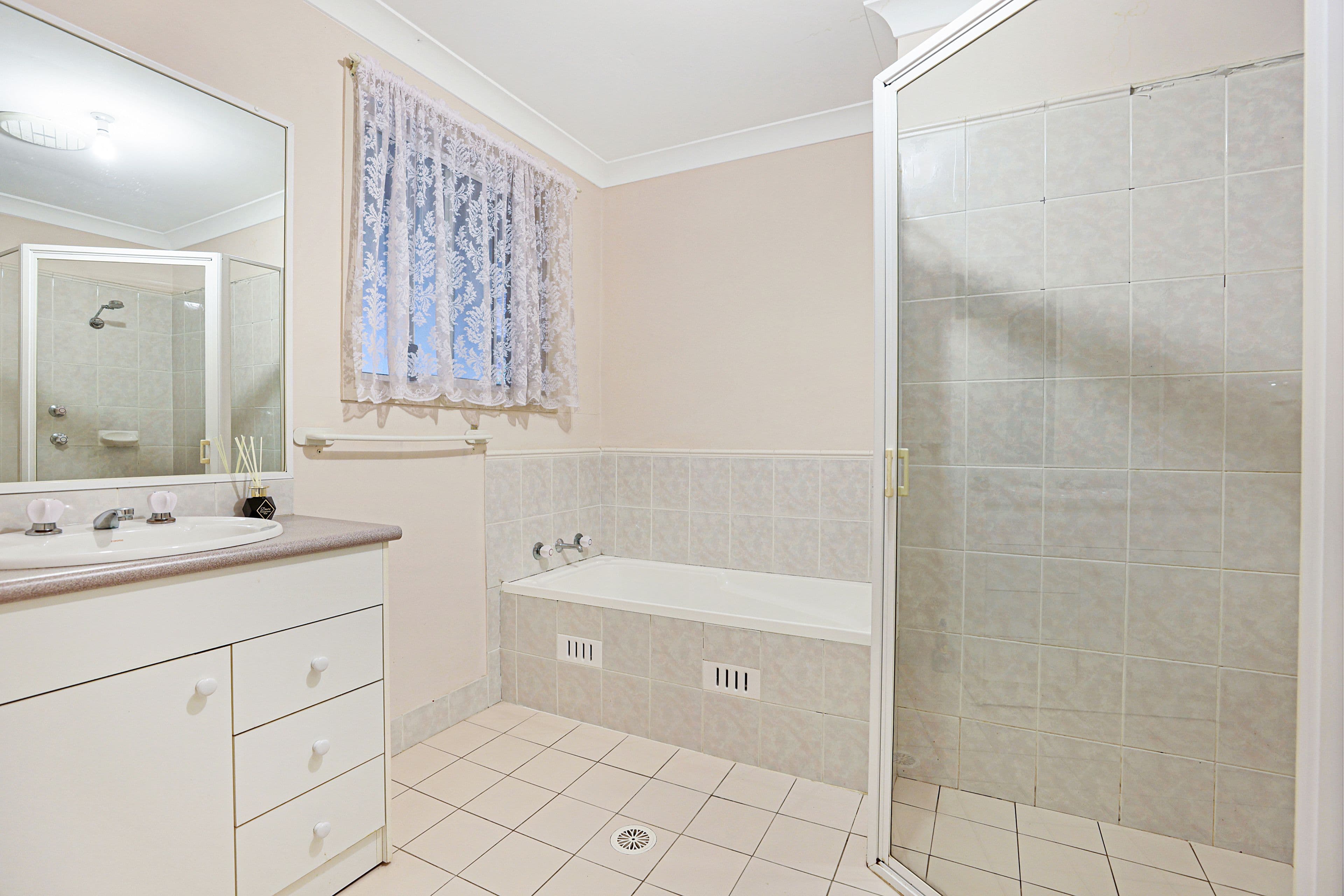 49B Woodlands Drive, Glenmore Park NSW 2745, Glenmore Park - Thumbnail 5