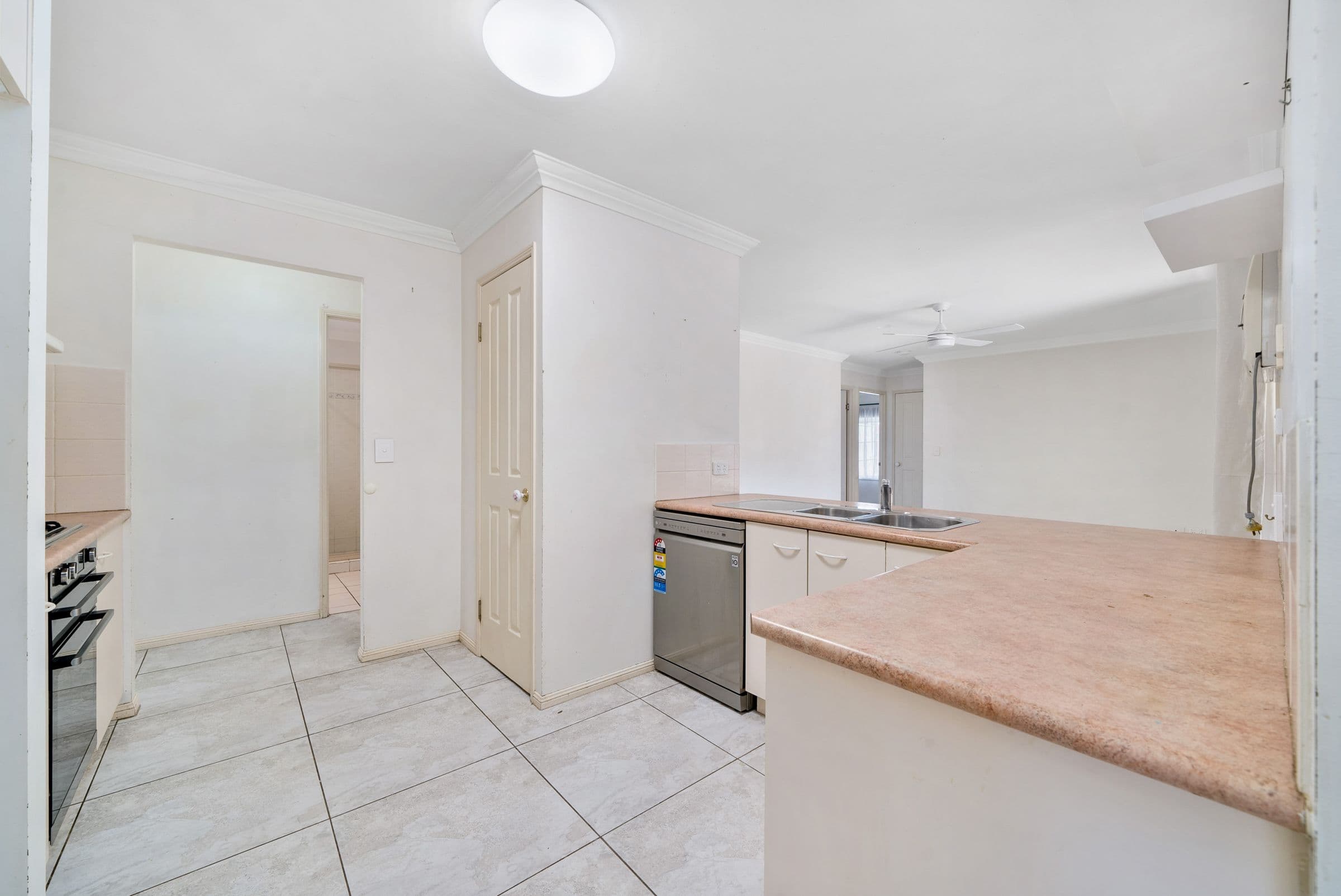 17 Wattle Road, Rothwell QLD 4022, Rothwell - Thumbnail 7