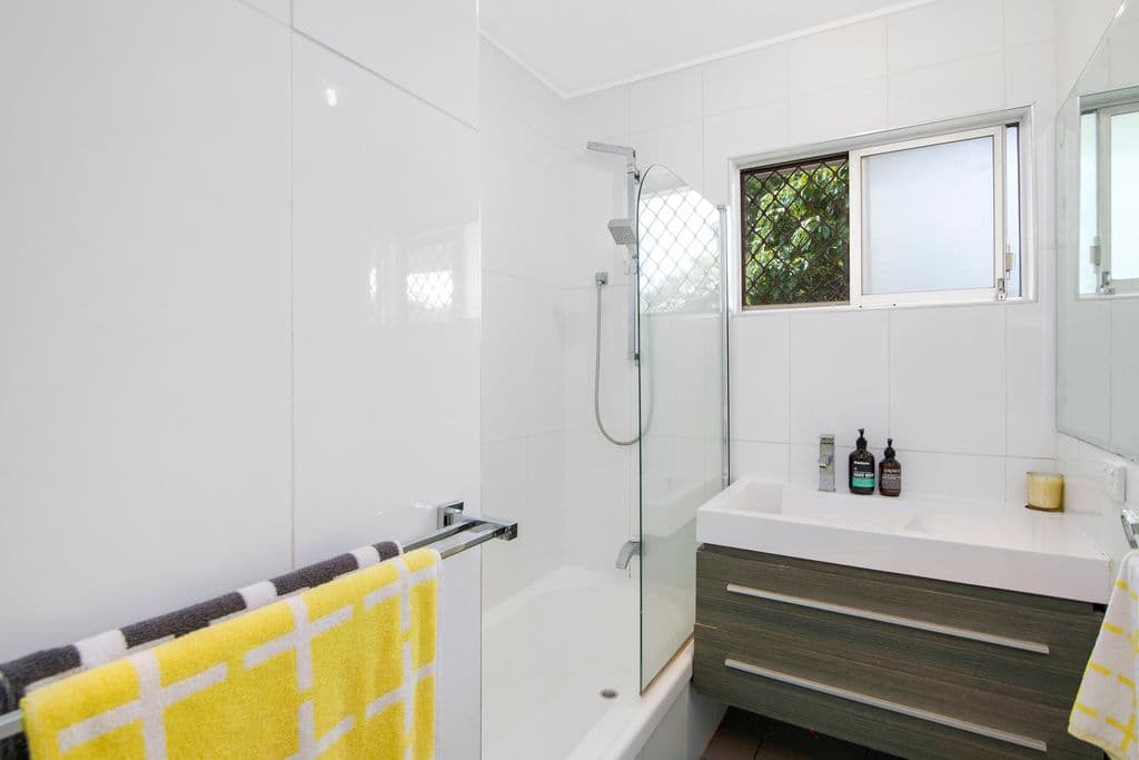 41 Kitchener Street, Tugun QLD 4224, Tugun - Thumbnail 7