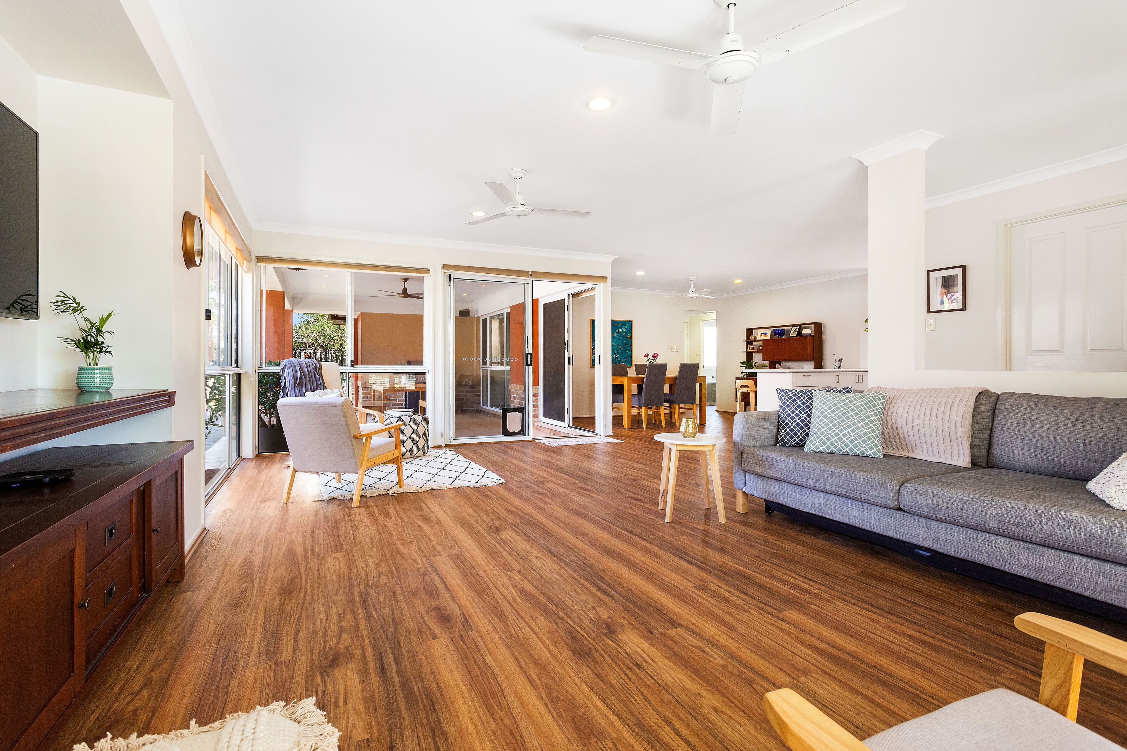 8 Rainbird Close, Burleigh Waters QLD 4220, Burleigh Waters - Image 1