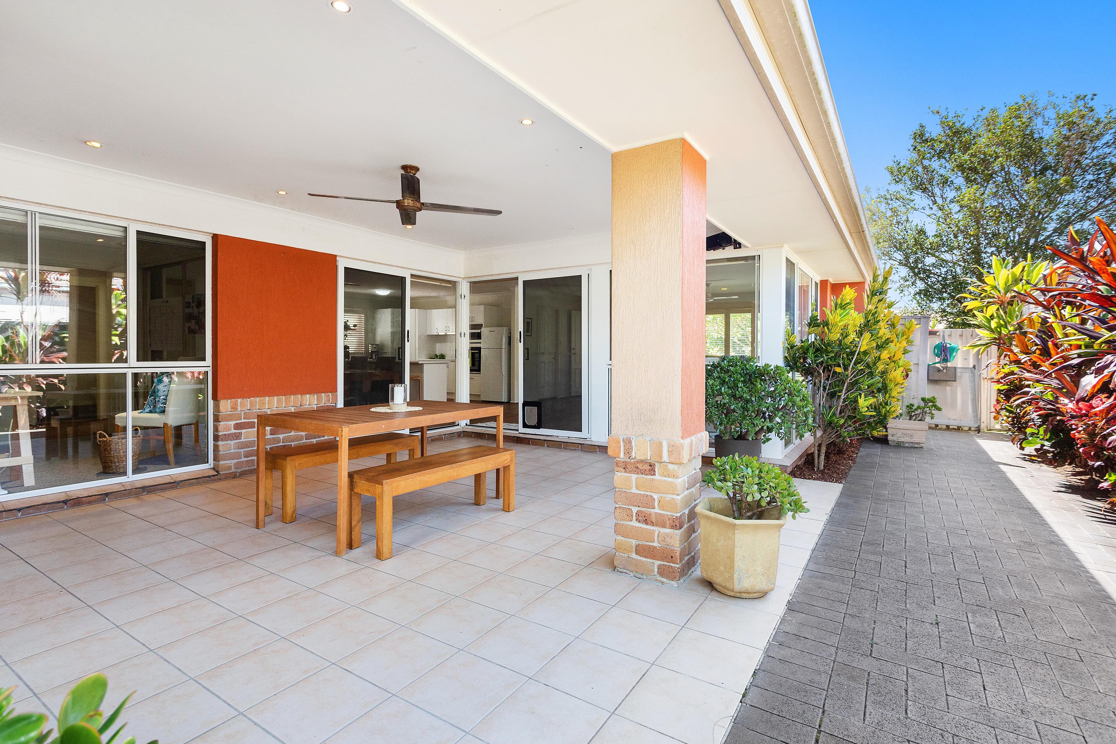8 Rainbird Close, Burleigh Waters QLD 4220, Burleigh Waters - Thumbnail 6