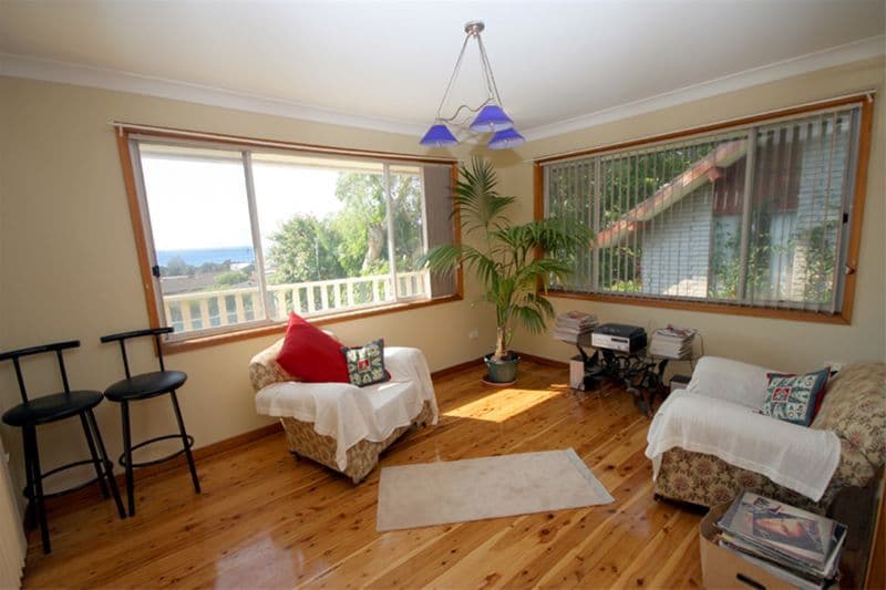 62  Oxley Avenue, KIAMA DOWNS NSW 2533, Kiama Downs - Thumbnail 2