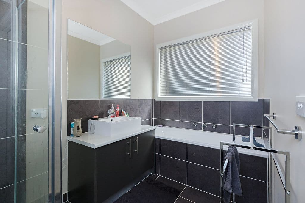 3 Wigan Close, Epping VIC 3076, Epping - Thumbnail 5