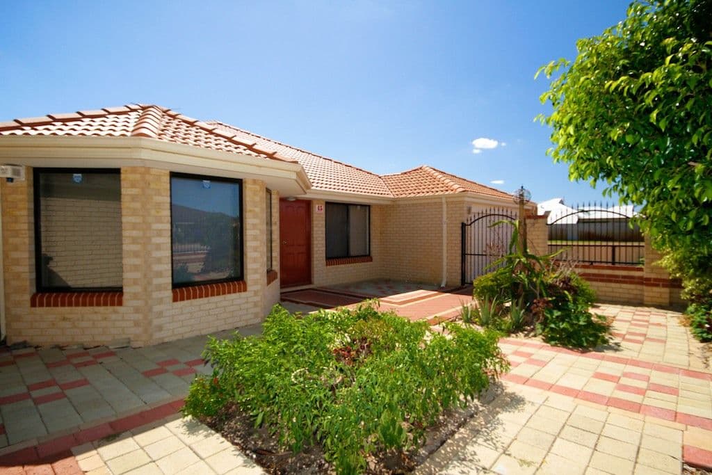 45 Bennett Street, CAVERSHAM WA 6055, Caversham - Image 1