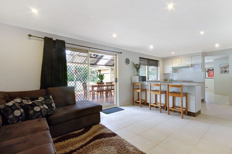 11 Richmond Place, ALBION PARK NSW 2527, Albion Park - Thumbnail 5