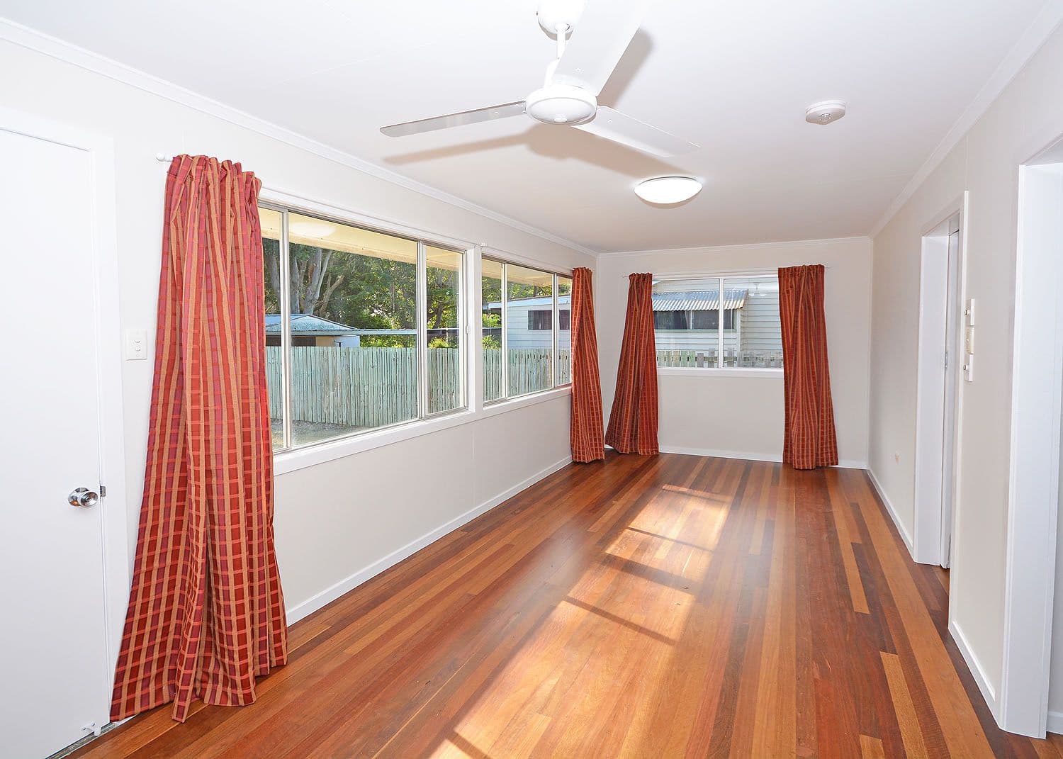 218 Cypress Street, Urangan QLD 4655, Urangan - Thumbnail 5