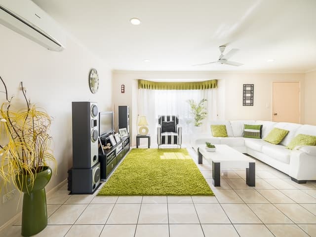 5 Caledonian Drive, Beaconsfield, Beaconsfield - Thumbnail 4