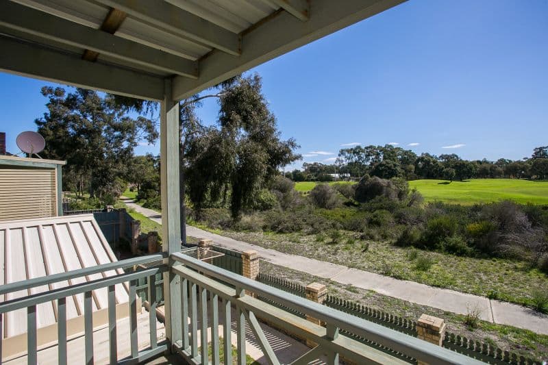 27 Lakefront Circle, The Vines WA 6069, The Vines - Thumbnail 3